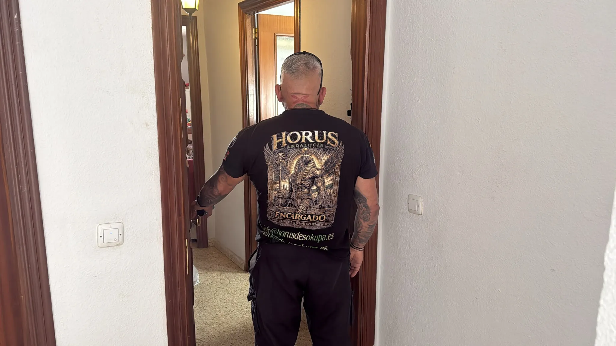 Mediador de Horus desokupa tras haber recuperado una vivienda okupada en Dos Hermanas, Sevilla